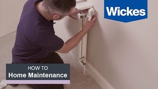 How to Bleed a Radiator with Wickes [upl. by Aleetha]