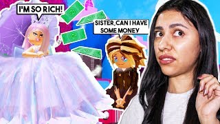 MY TWIN SISTER IS A SPOILED RICH GIRL  Roblox Roleplay  Royale High [upl. by Priscella]