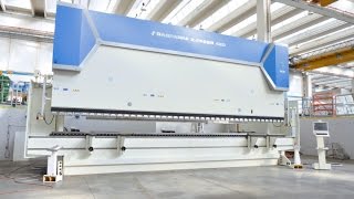 Pressa piegatrice idraulica XPress 420 t  8000 mm [upl. by Abibah]