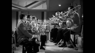 Film Clip Traffic Jam  Artie Shaw amp his Orch 1939  MGM original stereo recording for film [upl. by Bambie]