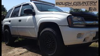 Rough Country Lift Kit amp Struts DIY Install Chevy TrailBlazer GMC Envoy [upl. by Eninaj879]