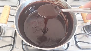 Cobertura de chocolate com leite condensado pra bolos [upl. by Reteid496]