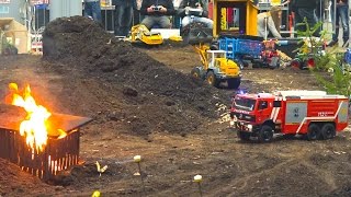 RC MODEL FIRE TRUCKS IN ACTION FIRE OF A COTTAGE  Fair Erfurt Germany 2017 [upl. by Dorraj]