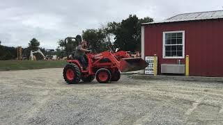 KUBOTA B1700 TRACTOR [upl. by Artapoelc212]