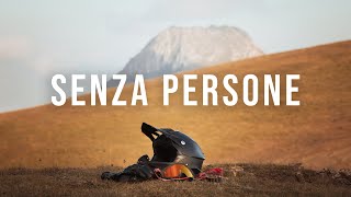 Si può vivere un vita senza persone [upl. by Ariik]