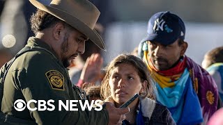 10000 migrants crossed the southern border with Mexico in one day [upl. by Aikrehs91]