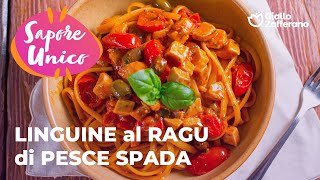 🍝 LINGUINE al RAGÙ di PESCE SPADA con POMODORINI e OLIVE TAGGIASCHE GUSTO IRRESISTIBILE🐟🍅 [upl. by Anairo]