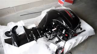 2019 Suzuki 25 HP 4 Stroke Model DF25A  UNBOXING [upl. by Akinet410]