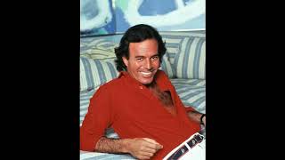 Julio Iglesias Une Nuit De Carnaval French version of Paloma Blanca HD [upl. by Singer]