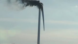 Raw Blade Crashes as Wind Turbine Catches Fire [upl. by Erin]