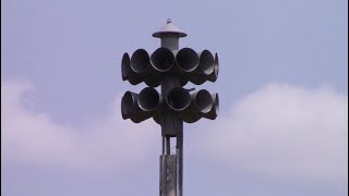 Federal Signal 2T22 siren test Mazeppa Minnesota [upl. by Einahpehs]