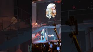 Christina Aguilera surprises Sabrina Carpenter [upl. by Nej]