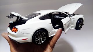 Unboxing of FORD MUSTANG GT 118 Scale  Diecast Model Car [upl. by Sitof]