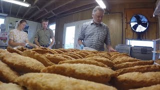 Moms Fried Pies Texas Country Reporter [upl. by James]