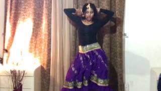 Dilli Ki Sardi  Bollywood Item Song Dance  Zameen [upl. by Eilis]