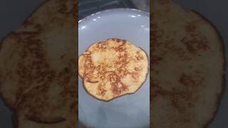 Beginners Tutorial  3 Ingredient Banana Pancakes Eggbananavanilla shorts ytshorts [upl. by Publia237]