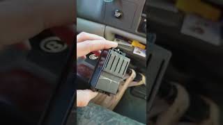 2000 Ford F250 Super Duty Flasher Unit Relay Removal amp Install [upl. by Haidabo]