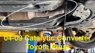 How to Remove Catalytic Converters 0409 Toyota Prius 05 06 07 08 [upl. by Eiahpets171]