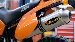 KTM 640 Adventure LC4 Akrapovic Exhaust Installation and Comparison [upl. by Talmud]