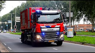 Zeer Grote Brand Vlotbrugweg Almere Veel Brandweer met spoed onderweg [upl. by Ellebasi634]