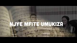 Njye mfite umukiza 74 Gushimisha  Papi Clever amp Dorcas  Video lyrics 2020 [upl. by Tilden]