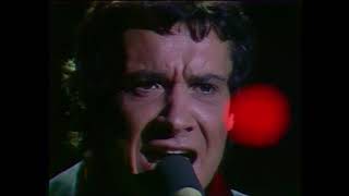 Michel Sardou  Un accident Live 1975 [upl. by Wanfried]