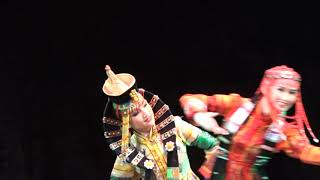 Bolor quotTaliin 3 tansagquot traditional Mongolian dance [upl. by Yekcim984]