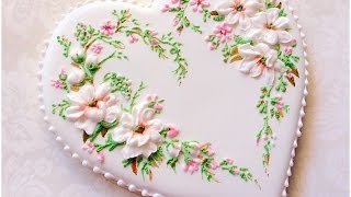 How to pipe Royal icing flowersMy little bakery [upl. by Manon]