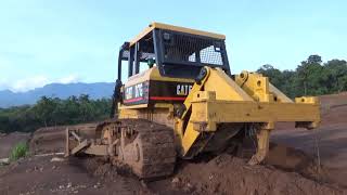 Bulldozer CAT D7G DOZER [upl. by Barrie]