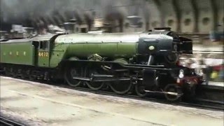 Flying Scotsman  coming into and leaving York station 2004 [upl. by Aia]