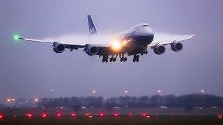 BOEING 747 787 amp 777 Beautiful condensation close up landing amp reverse thrust [upl. by Coady]