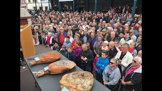 La foule à la foire au jambon de Bayonne pour la 557e édition [upl. by Haleak]