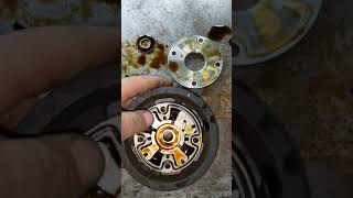 Renault megane k4m engine dephaser pulley how it works كيف يعمل ترس الدفيزر فى موتور ميجان ٢ [upl. by Swartz682]