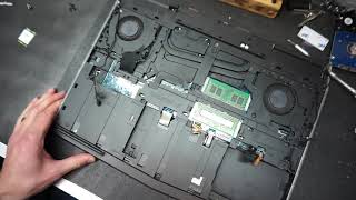 Alienware 15 R3 Battery replacement and thermal paste replacement overheating fix [upl. by Jarib]