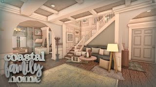 BLOXBURG  Coastal Family Home speedbuild [upl. by Epotimet]