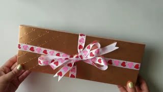 Como Hacer Un Lazo Con Cinta  Cómo envolver un REGALO CON CINTA O LAZO  DECORAR REGALOS [upl. by Tabatha]