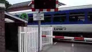 165 PAssing over a level crossing heading for Maidenhead [upl. by Waers42]