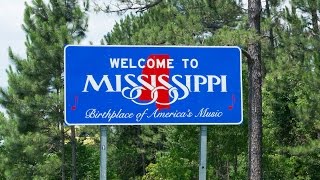 Top 10 Things To Do In Mississippi  Southern Living [upl. by Yedrahs555]