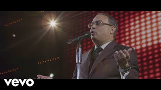 Gilberto Santa Rosa  Conciencia En Vivo [upl. by Mahla]