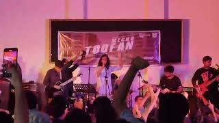 Taray Taray  James  Live Performance  Anindya Prangon [upl. by Tilden997]