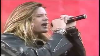 Skid Row live 1989  Big Guns [upl. by Isobel]