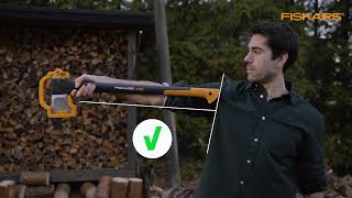 How to choose the right size splitting axe  Fiskars [upl. by Schaffel]