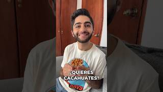 Quieres Cacahuates 🥜 sisomosgemelos humor cacahuate viral tendencia cacahuates [upl. by Enneles410]