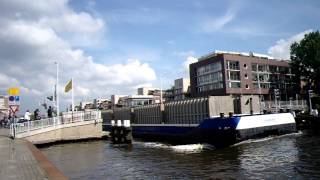 Abtswoudsebrug Ophaalbrug Drawbridge Delft [upl. by Adlitam]