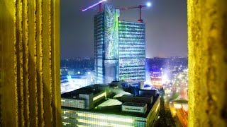 Lichtkunst von Philipp Geist am HVBTower in München [upl. by Newberry80]