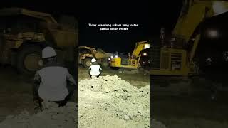 PESONA MALAM KOMATSU 1250 VS KOMATSU 780 [upl. by Olive]