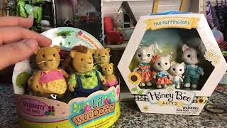 Honey Bee Acres The Purringtons vs Li’l Woodzeez Kingsberry Lion Family unboxing and Review [upl. by Nerrawed]