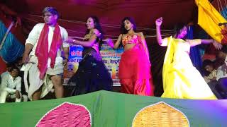 पिया खैनी खाके डाले त बेचैनी धरेला Pramod Premi  देसीभातार Holi song 2021 stageshow [upl. by Norha982]