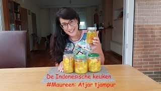 De Indonesische keuken Maureen Atjar Tjampur [upl. by Leffert]