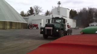 81 Mack DM800 [upl. by Nyltac]